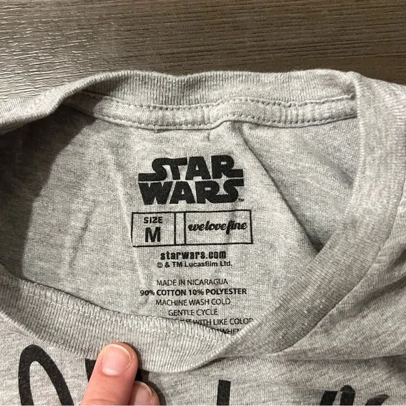 Star Wars T-Shirt Women's Medium Fitted Princess Leia in Gray with Black - Picture 2 of 5